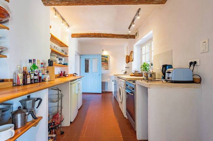 Gîte pour 8 personnes, avec jardin à Blauvac - 2