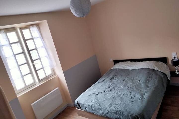 Location de vacances pour 4 personnes, avec terrasse et jardin à Courtils - 2