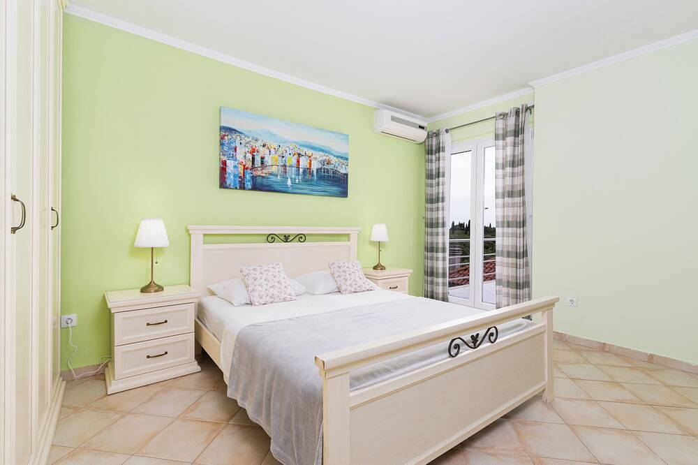 Villa Sun - incantevole villa con piscina, ampio giardino e piena privacy in Canali, Dubrovnik-Neretva