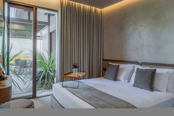 Villa pour 6 personnes, avec balcon et sauna ainsi que vue sur l’océan et piscine, adapté aux familles en Albanie - 4