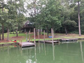 Vacation House for 20 Guests in Lake Martin, Alabama, Picture 1