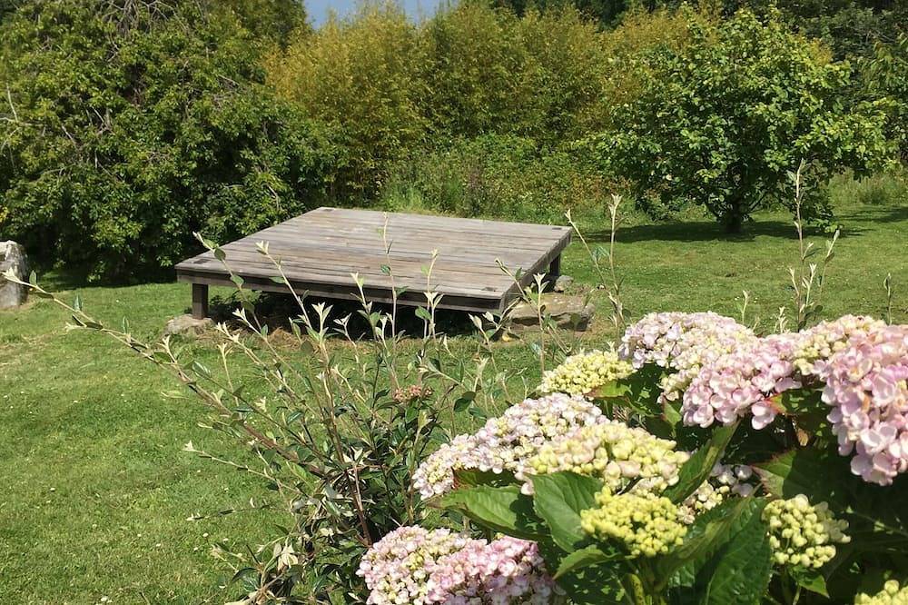 Gite. Mer à l’horizon et jardin japonisant sereine, location du semaine in Omonville-la-Petite, La Hague
