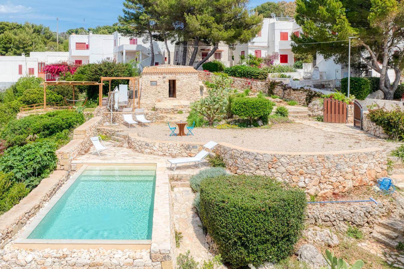 Sunset view, infinity pool, little stone house in Torre Vado, Golfo de Tarento
