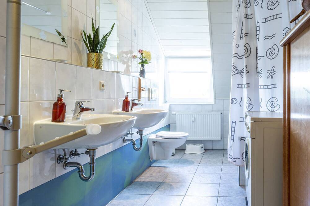 Ganze Wohnung, Ferienwohnung in einer stilvoll renovierten Jugendstilvilla in Marienberg, Erzgebirge