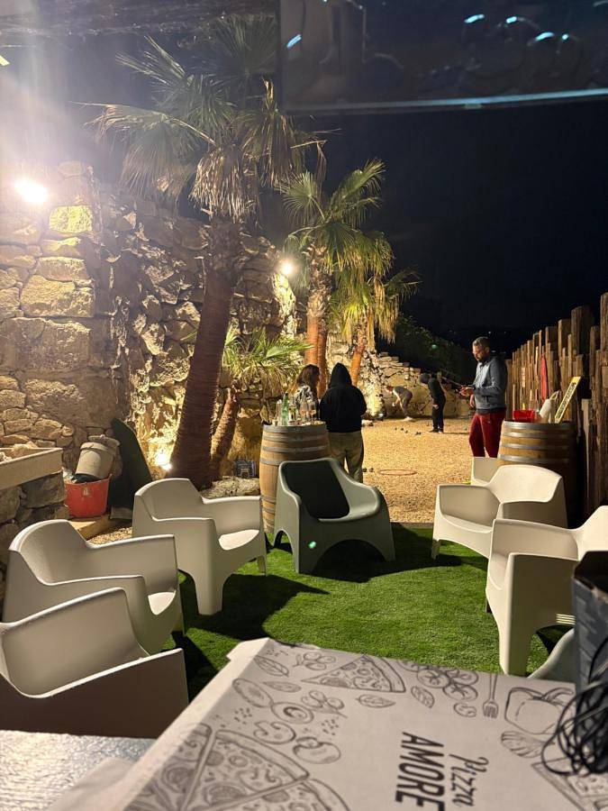 Location de vacances pour 2 personnes à Saint-Mitre-les-Remparts - 4