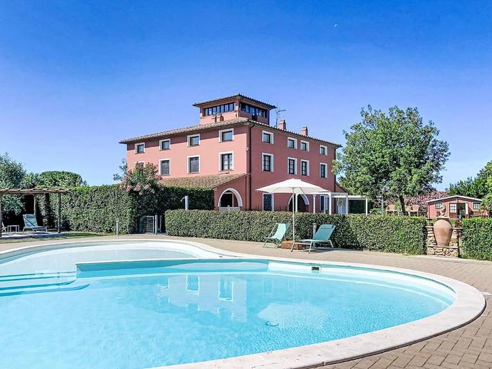 Appartamento per 3 persone, con terrazza e piscina nonché giardino, con animali domestici a Bolgheri