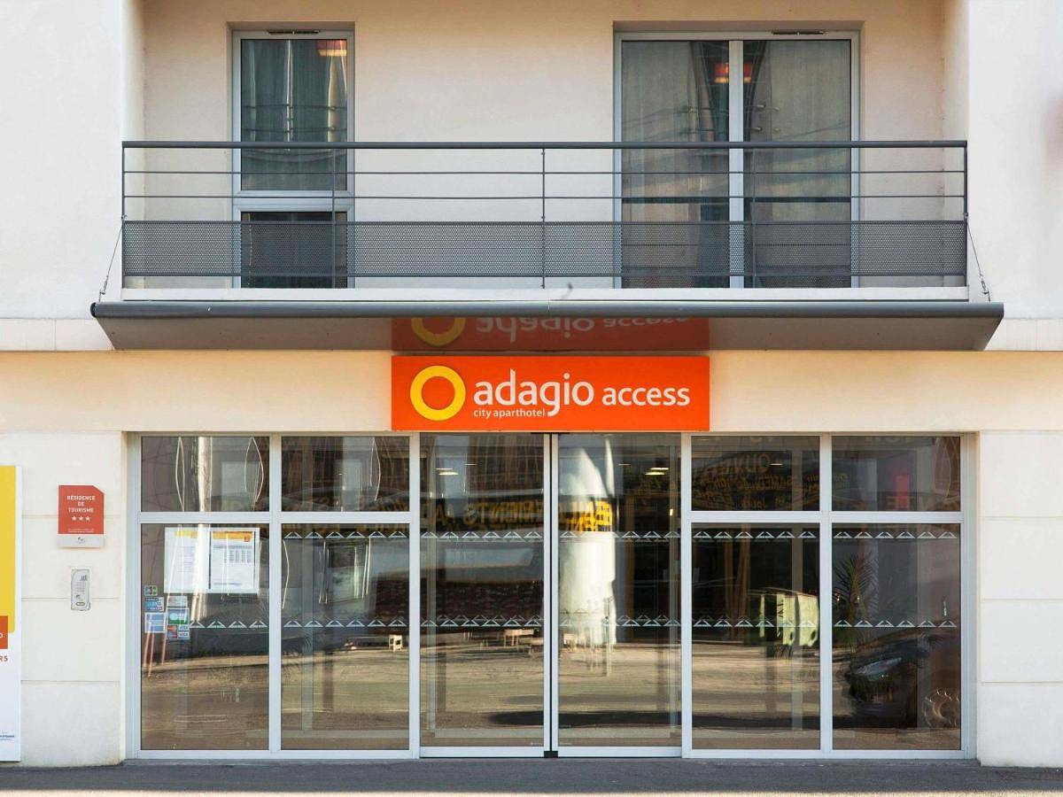 Aparthotel Adagio Access Poitiers in Poitiers, Vienne (France)