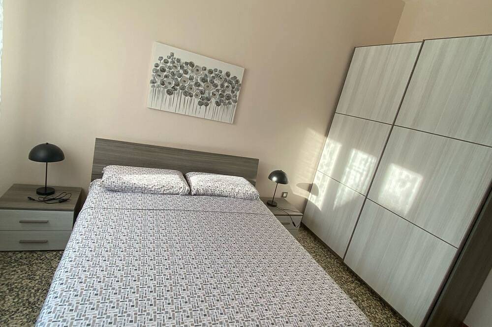 Ganze Wohnung, Mantova sweet home 2-bedroom apartment in phenomenal Mantova with Ac, Wifi in Mantua, Mantua Provinz