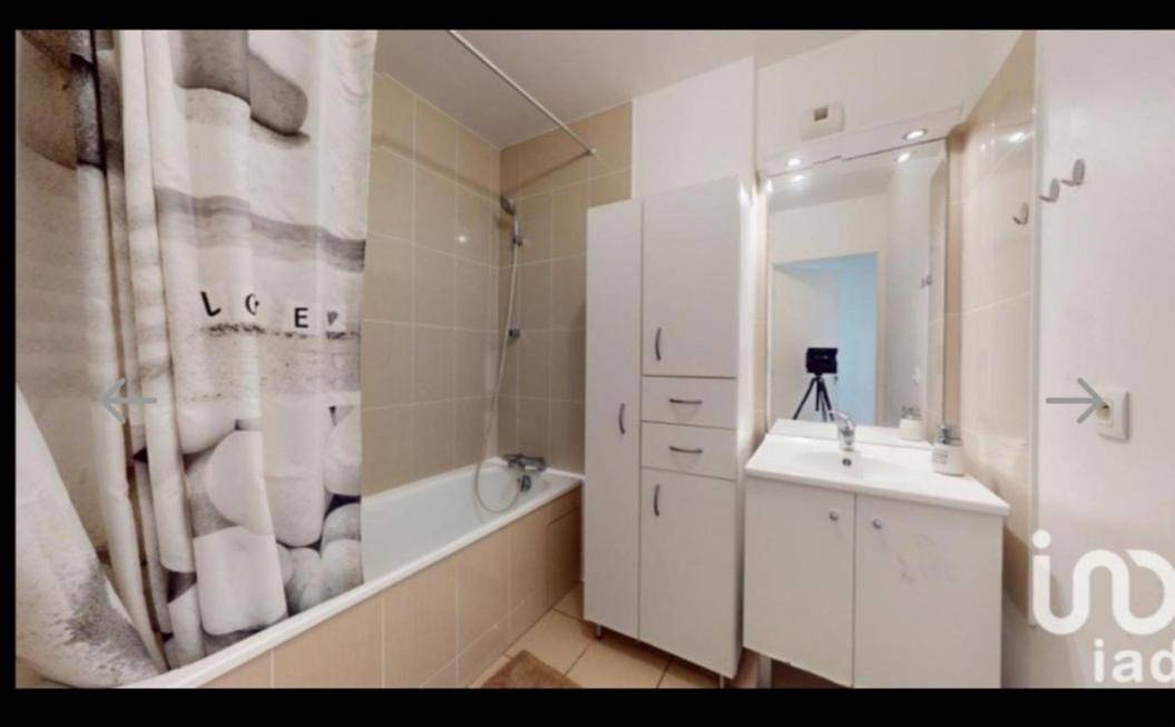 Double Room in Trappes, Yvelines