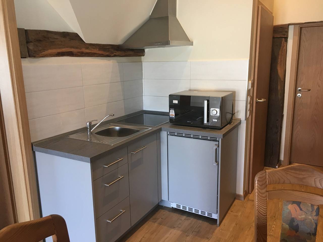 Ganze Wohnung, Apartment „7“ mit Gemeinschaftsterrasse und Wlan in Mössingen, Neckar-Alb