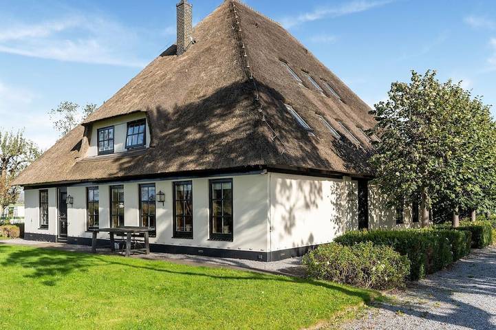 Vakantiehuis voor 20 personen, met tuin en terras - 1