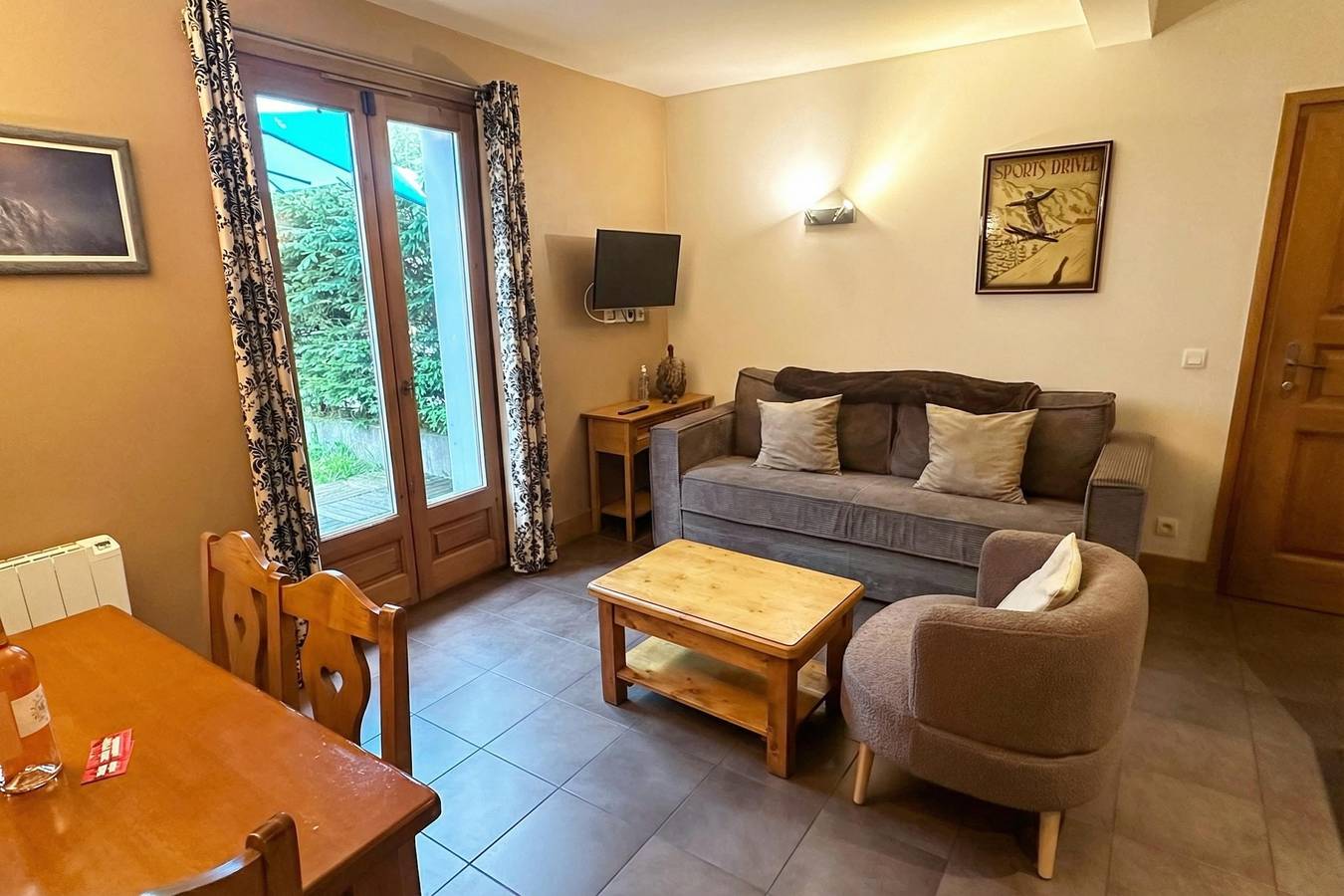 Entire apartment, Vallorcine Buet 01 ski in / ski out in Vallorcine, Bonneville region