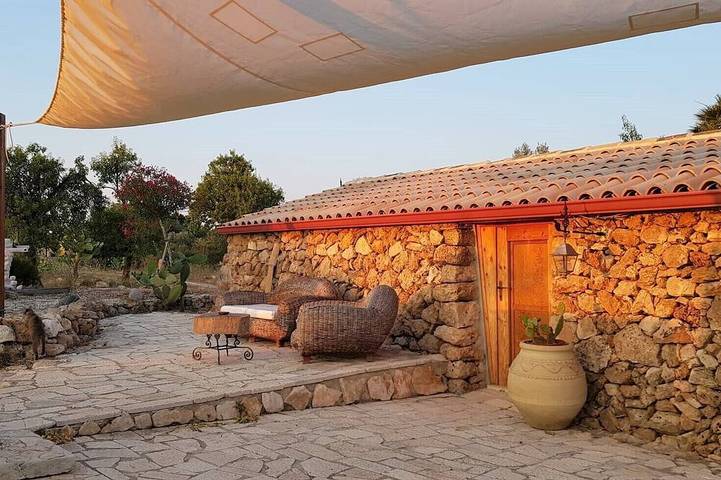 Casa vacanza per 2 persone, con idromassaggio e giardino nonché terrazza, con animali domestici - 1