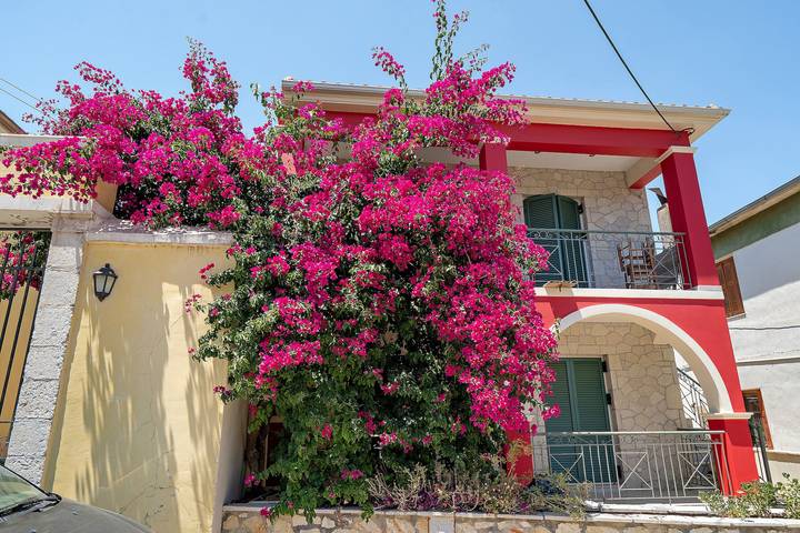 Entire apartment, Appartment 'By The Sea 3' with Private Garden in Katomeri, Meganisi
