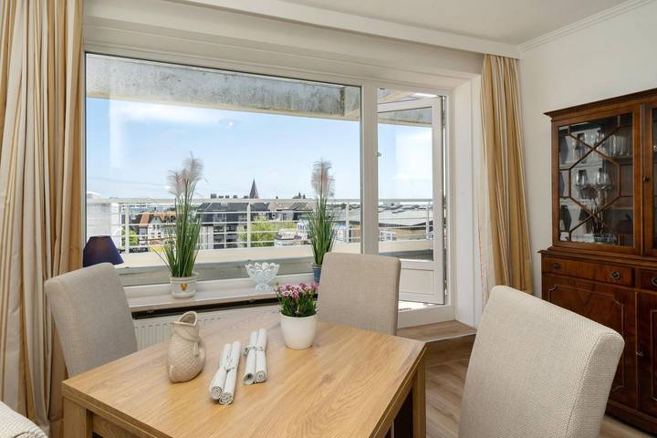 Ganze Wohnung, Modernes und zentrales 3-Zimmer App. mit Balkon, Wlan. Haustiere erlaubt. in Westerland, Sylt (Gemeinde)
