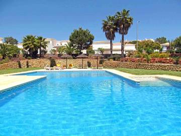 Ferienhaus mit Meerblick für 5 Personen, mit Sauna und Ausblick sowie Garten und Pool an der Algarve