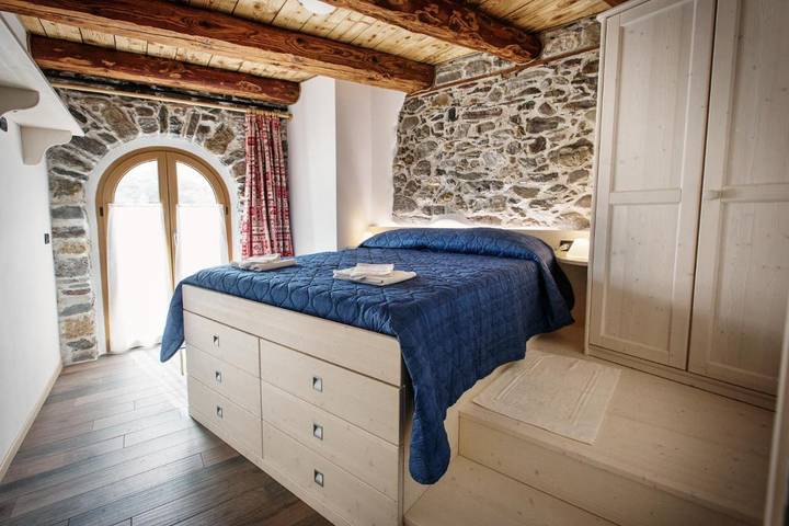 Gîte pour 3 personnes, avec Balcon ainsi que Terrasse et Vue à Paluzza