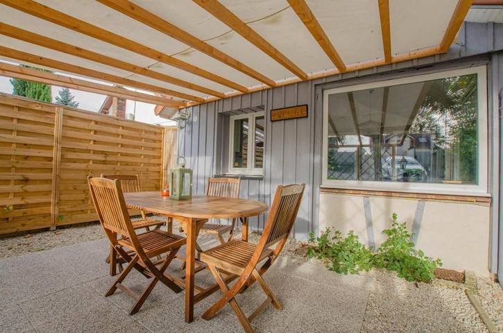 Location de vacances pour 4 personnes, avec terrasse et jardin à Saint-Julien-les-Villas - 4