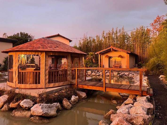 Gîte pour 2 personnes, avec vue sur le lac et vue ainsi que jardin et sauna à Vernet - 3