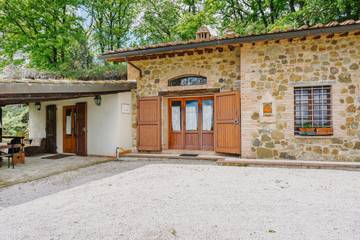 Ferienhaus für 2 Personen, mit Garten in San Gimignano