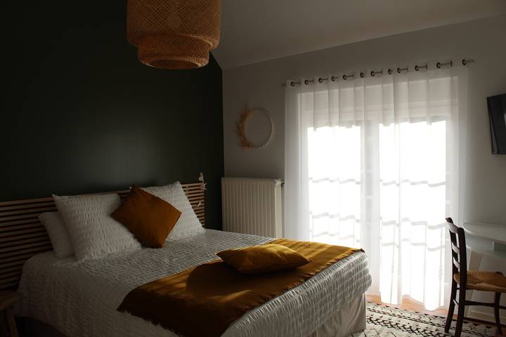 Habitación 'Chez Le Vigneron - Chardonnay' con spa in Avirey-Lingey, Aube (desambiguación)