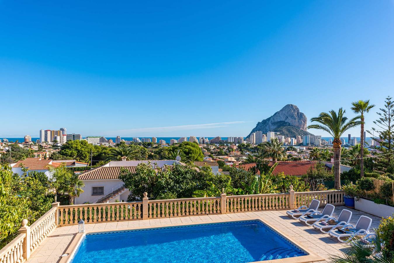 Villa Suenios - Plusholidays in Marisol Park, Calpe