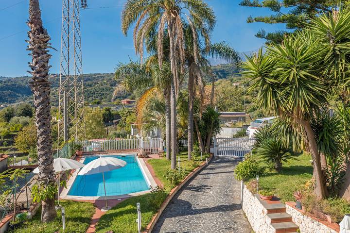 Appartamento per 5 persone, con giardino in Giarre