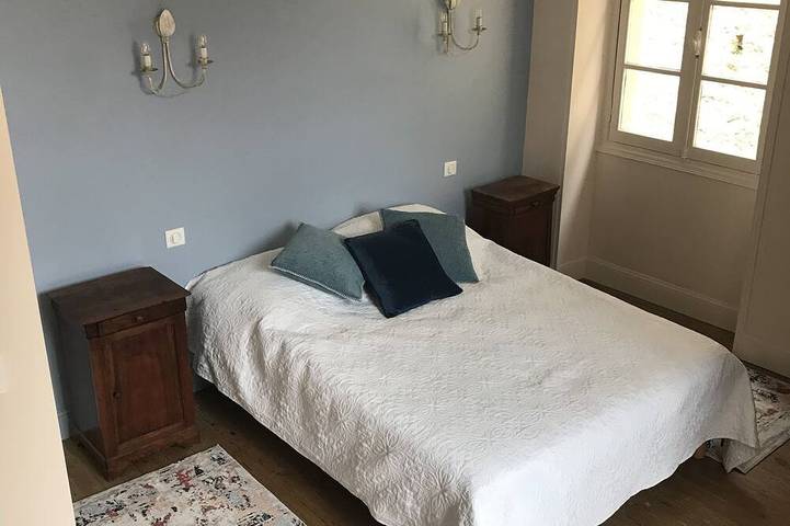 Location de vacances pour 7 personnes, avec jardin dans Château de Montfort - 3