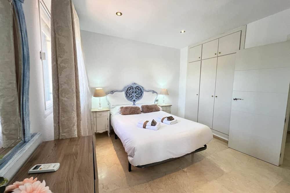 Entire apartment, Pushe Village Albolote Business & Culture in Albolote, Granada Province