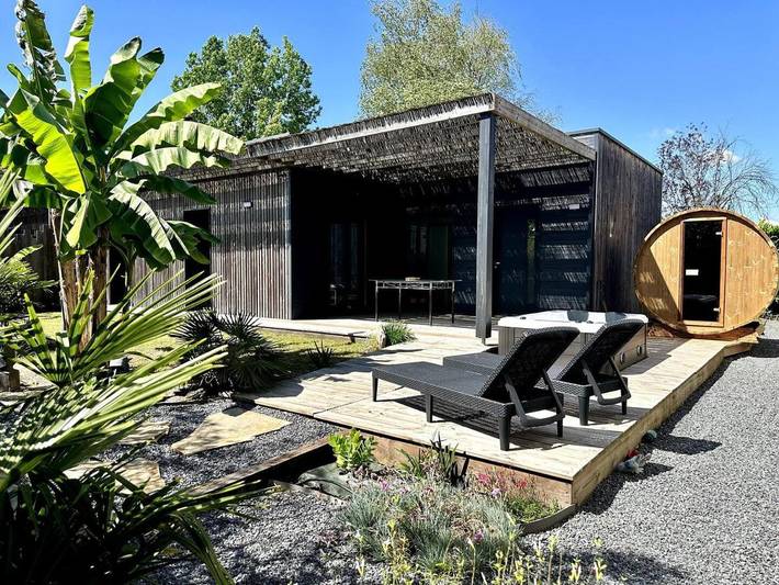 Location de vacances pour 2 personnes, avec jacuzzi ainsi que sauna et jardin à Mios - 3