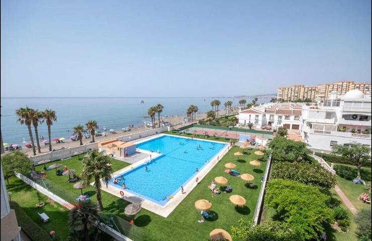 Ferienwohnung für 6 Personen, mit Garten und Pool sowie Ausblick