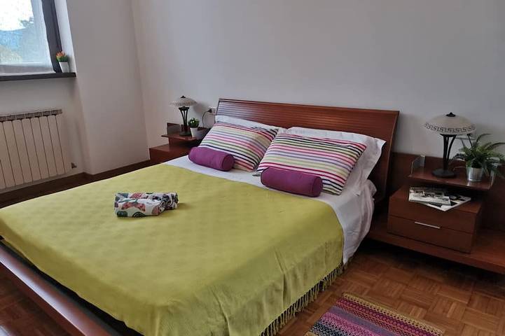 Villa Biancospino close by Monate Lake in Travedona, Travedona Monate