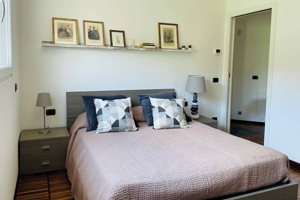 Ganze Wohnung, My Humble House - Appartamento In Villa Con Vista Lago in Imberido (Oggiono), Oggiono