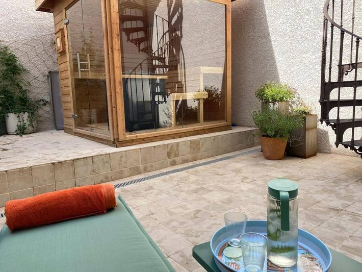 Chambre d’hôte pour 3 personnes, avec terrasse ainsi que sauna et jacuzzi à Marseillan - 2