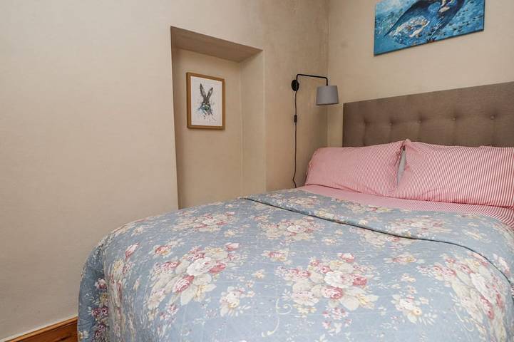 Copper Miners Cottage, pet friendly in Beddgelert, Eryri (Snowdonia) in Beddgelert, Snowdonia