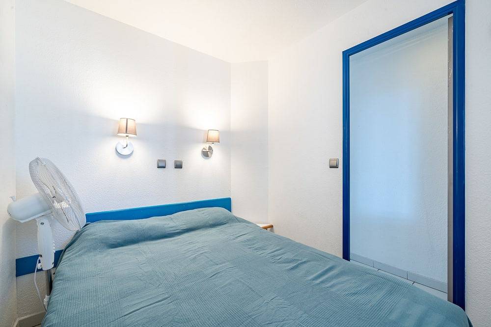 Apartamento inteiro, Apartamento-Casa de banho privativa com banheira-Vista para o Mar-Appartement... in Cannes La Bocca, Cannes