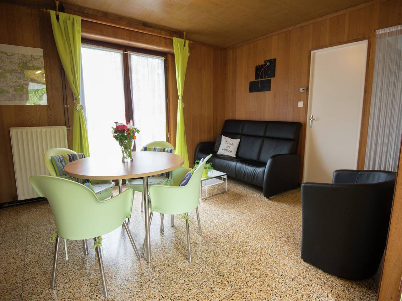 Ferienhaus für 4 Personen mit Garten in Froidchapelle, Hennegau