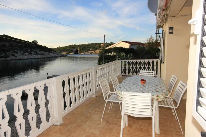 Ferienwohnung für 8 Personen, mit Balkon/Terrasse
