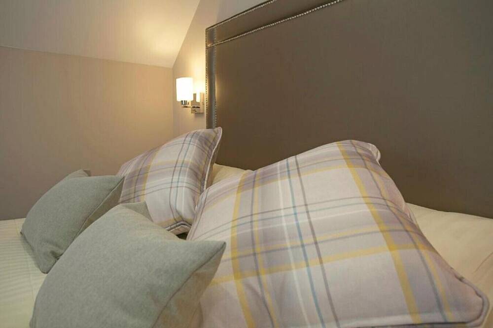 Entire apartment, Lochiel Apartment Self Catering in Fort William, Loch Linnhe