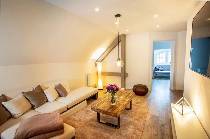Ganze Wohnung, Wohnperle Adele *Neustadt*Villa* in Dresden-Neustadt, Dresden