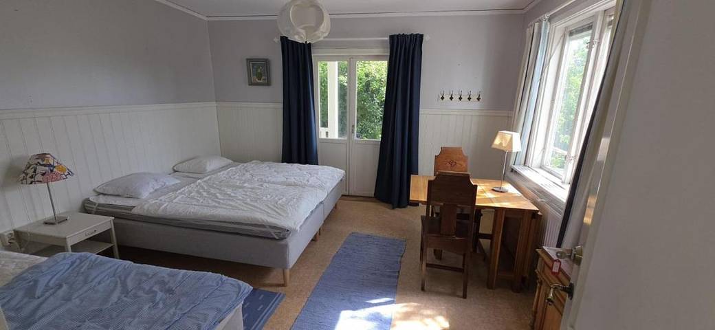 Hostel för 2 Personer, med Terass samt Trädgård och Bastu i Västmanland
