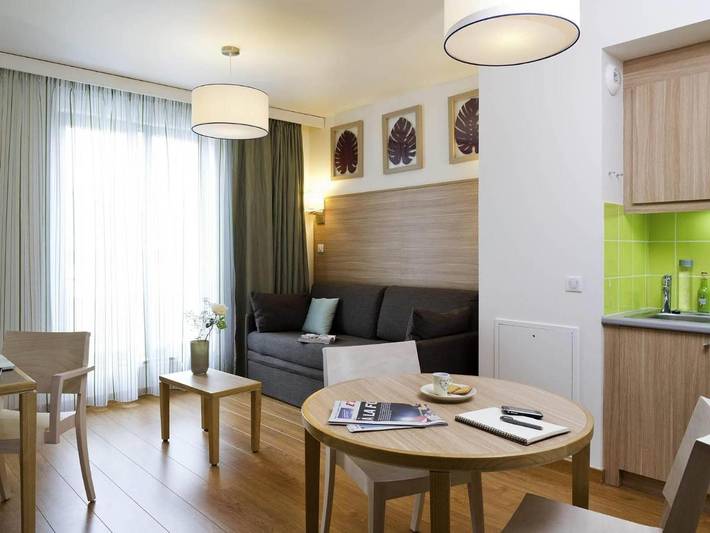 Appart’hôtel pour 3 personnes, avec jardin et vue