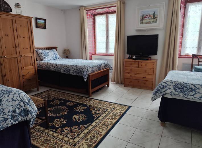 Chambre d’hôte pour 5 personnes, avec jardin et piscine dans les Pays de la Loire - 4