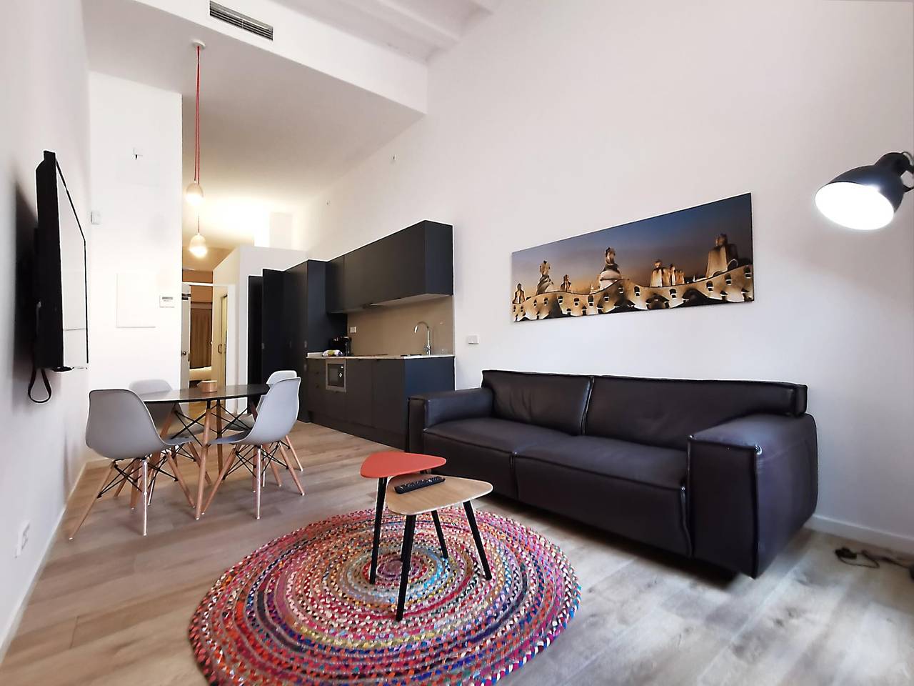 Entire holiday apartment, Classbedroom Port Ramblas Spa in Barcelona Centre, Barcelona