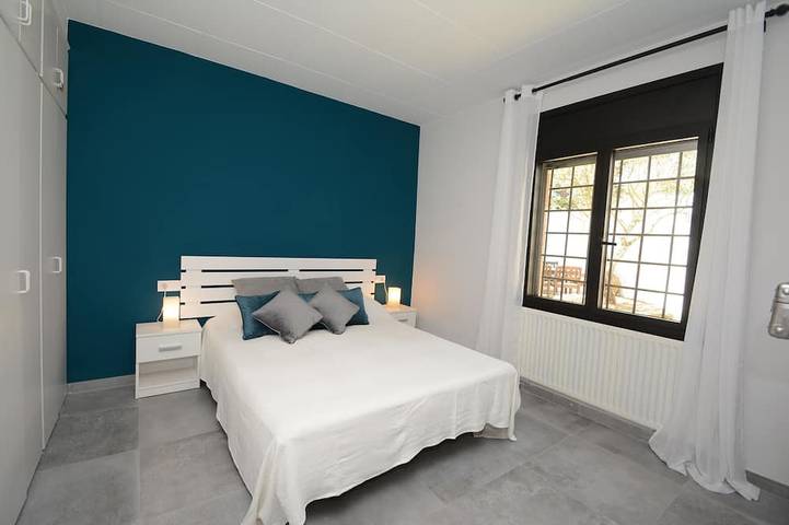 Ferienhaus mit wunderschönem Meer- und Bergblick für 8-9 Personen. Privater Pool in els Masos de Pals, Pals