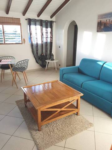 Location de vacances pour 4 personnes, avec piscine et terrasse dans Riviere la Lezarde