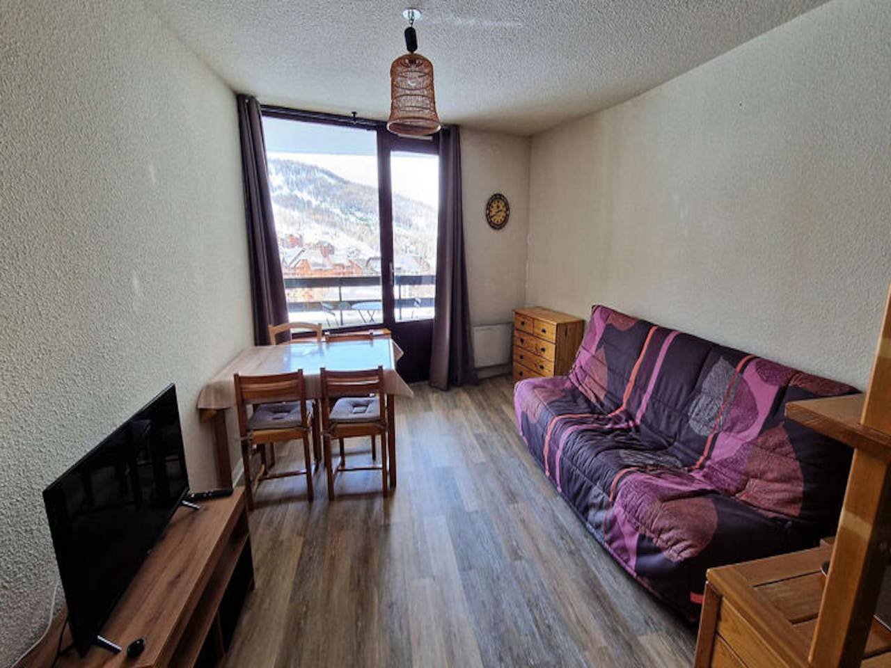 Appartement entier, Appartement à Vars près de la piste Orée du Bois in Station de Risoul, Risoul