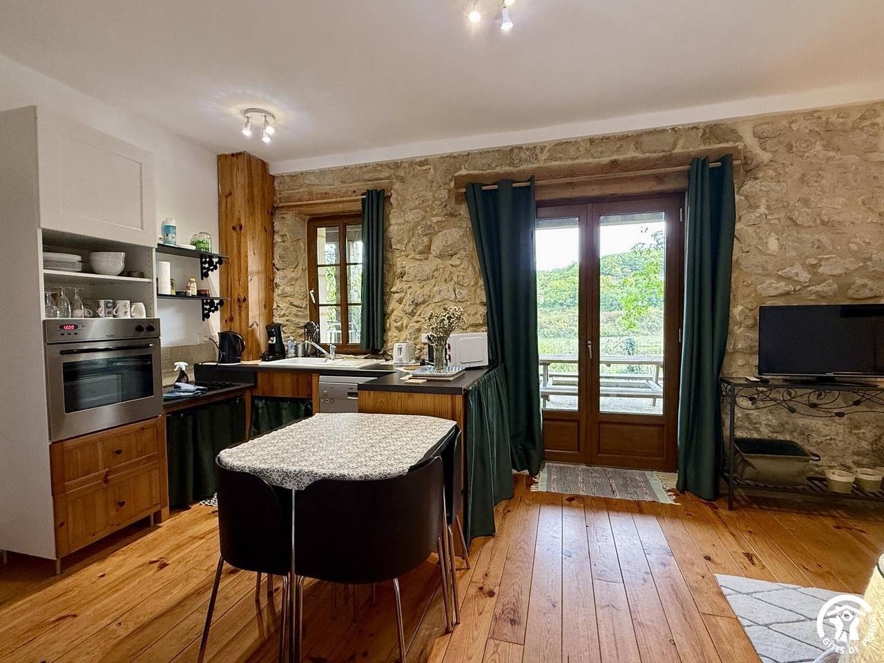 Jasmin in Plavilla, Región de Carcassonne