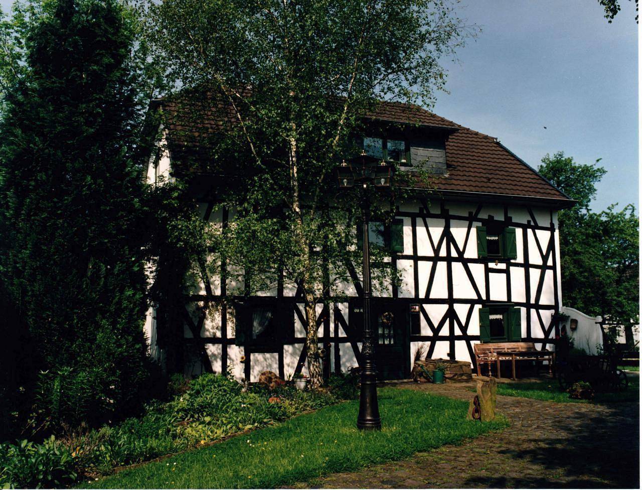 Ganze Ferienwohnung, Historisches Haus Unkelbach in Eitorf, Windecker-Ländchen