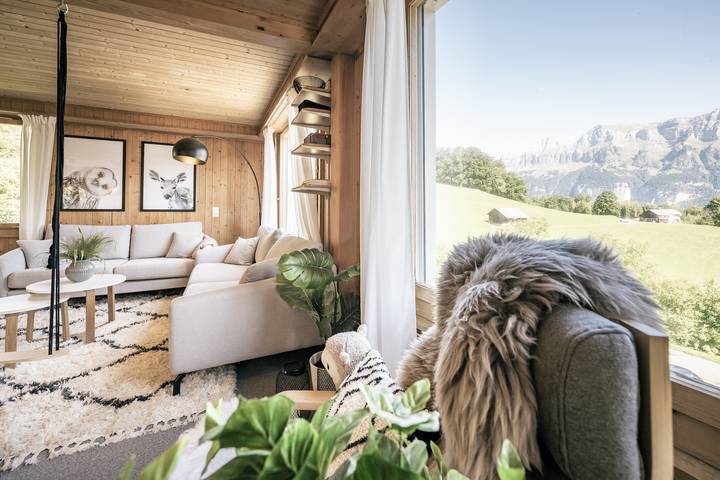 Ferienwohnung für 8 Personen, mit Balkon und Terrasse sowie Garten